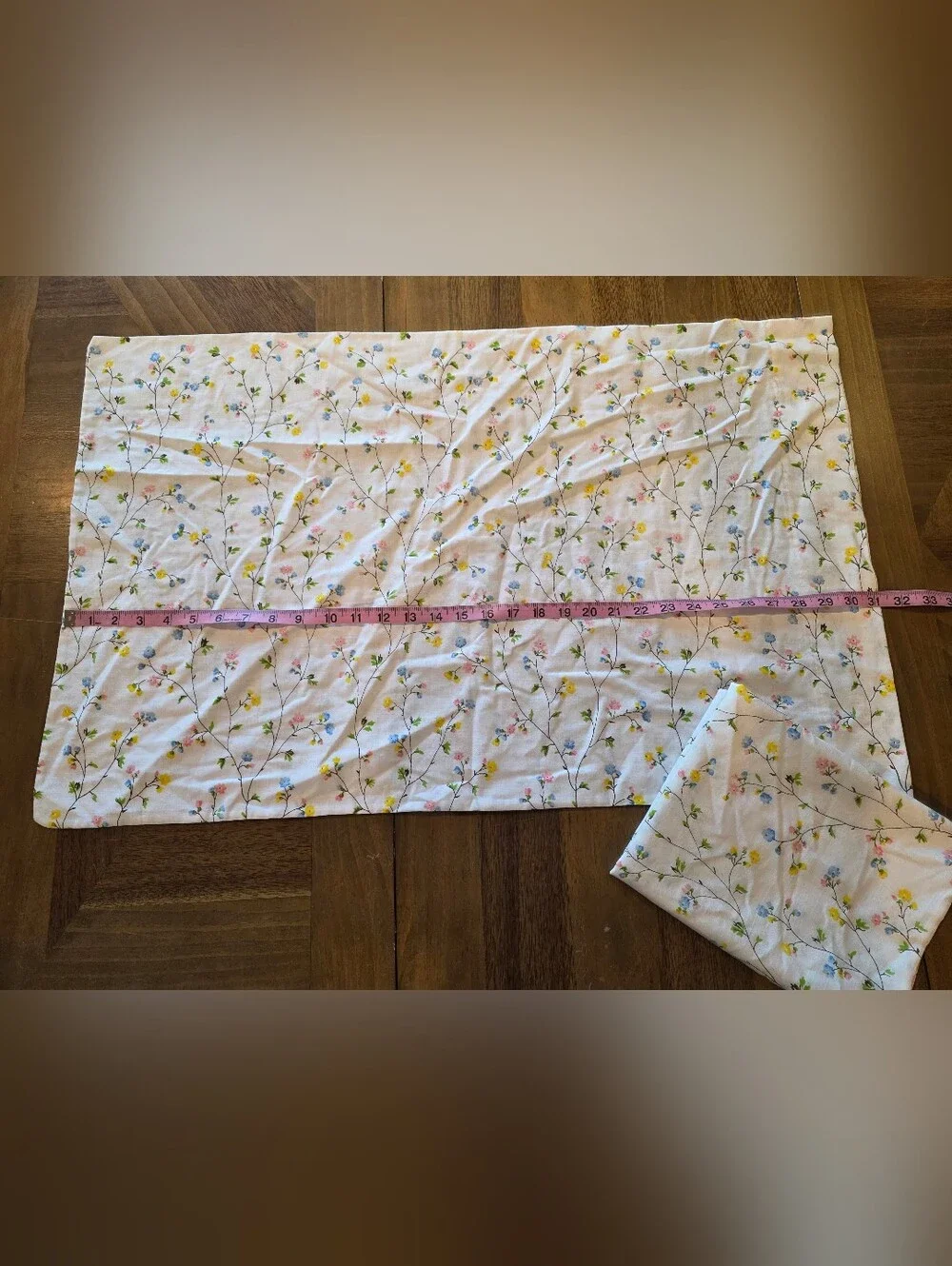 Floral Pillowcase Set 2 Cottagecore Shabby Chic Vine Print Blossoms JC Penny